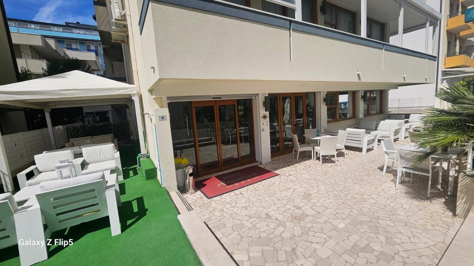 ריצ'יונה Hotel Annalisa מראה חיצוני תמונה