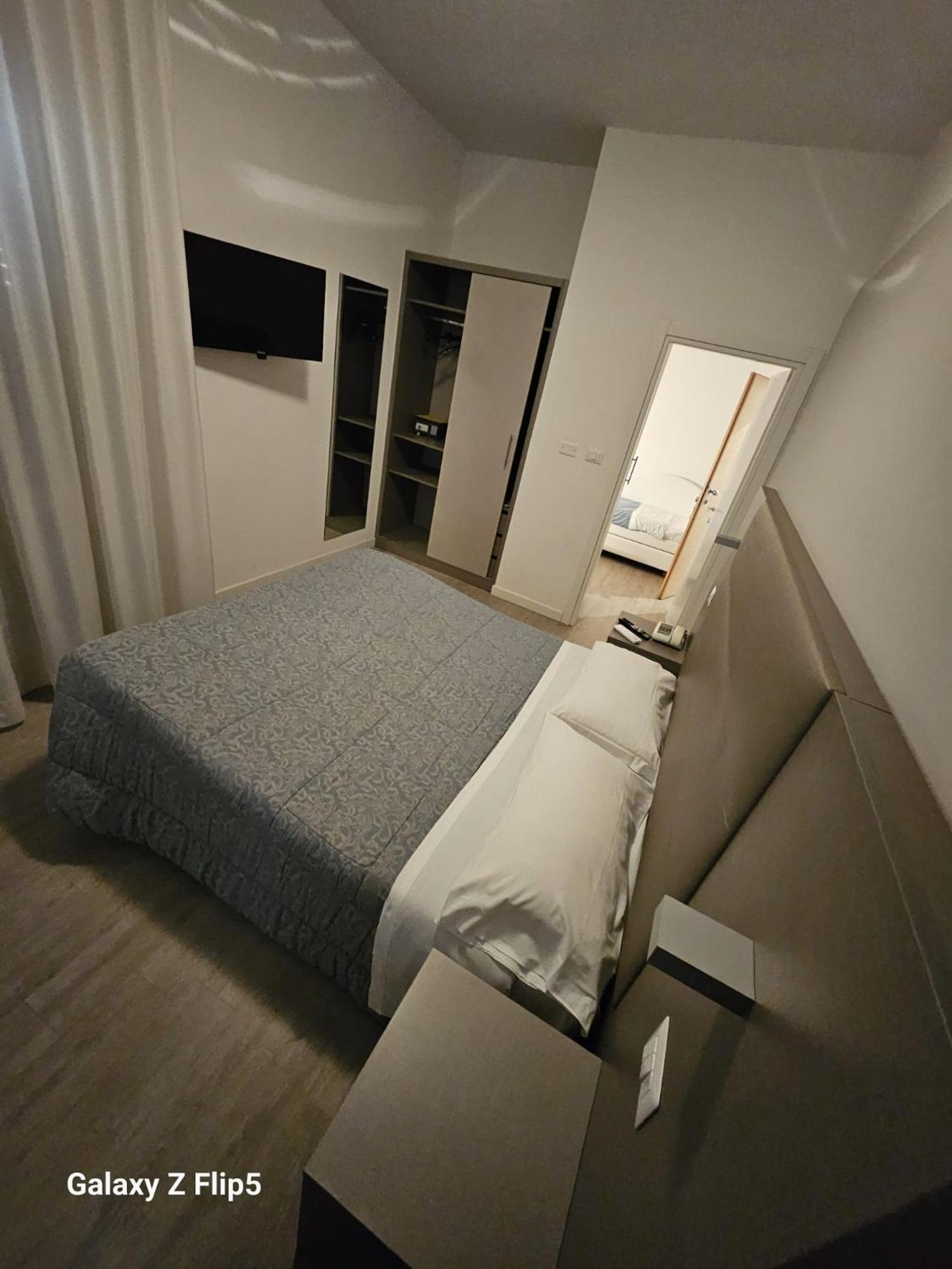 ריצ'יונה Hotel Annalisa מראה חיצוני תמונה